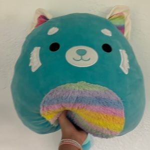 20” Vanessa the red panda